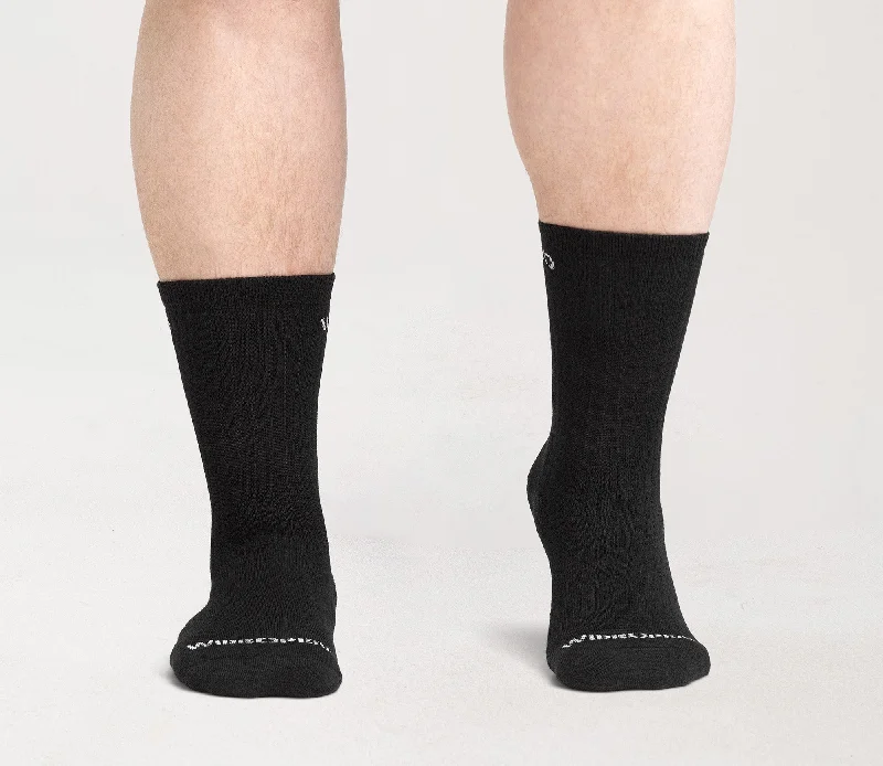 Men’s Solid Cushioned Micro Crew Socks