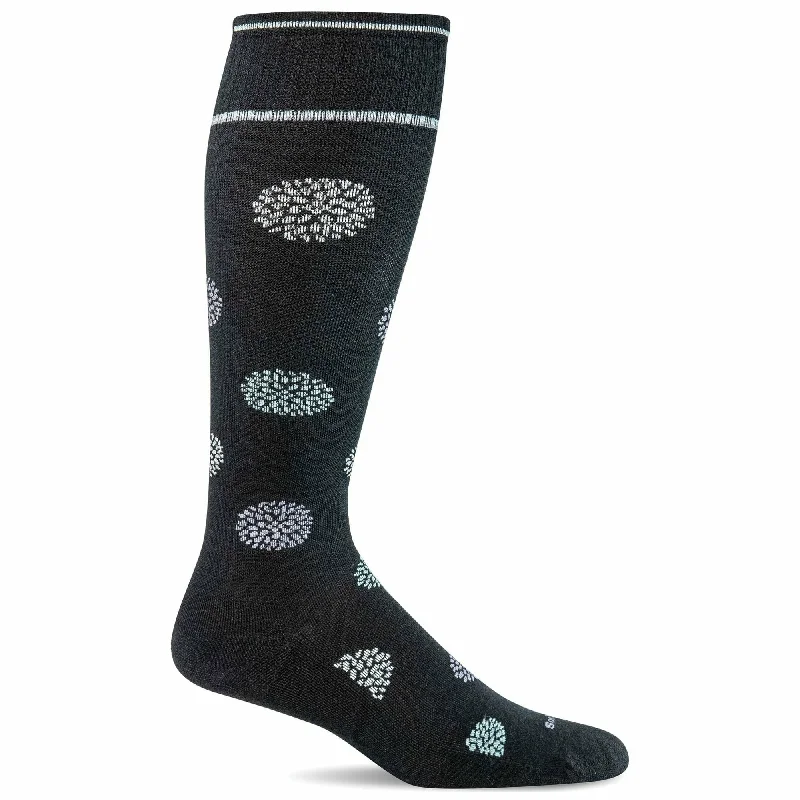 Sockwell Womens Full Bloom Moderate Compression Knee-High Socks