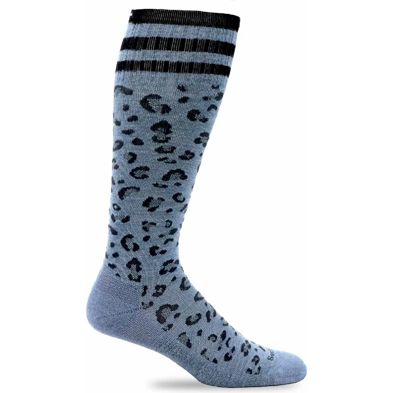 Sockwell Womens Leopard Moderate Compression Knee-High Socks